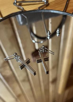 Сережки крестики