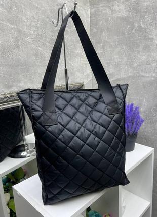 Женская стильная и качественная сумка из стеганой плащевки черная4 фото