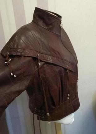 Шкіряна вінтажна куртка коричнева бахромой3 фото