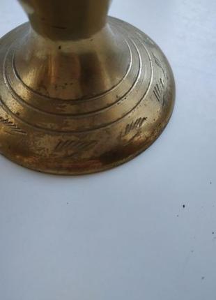 Ваза бронзовая с чеканкой привезена из италии