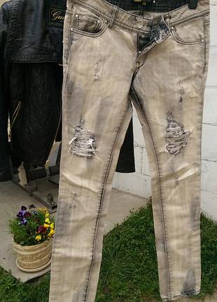 Джинси рвані італія шикарні!!розмір 26-27