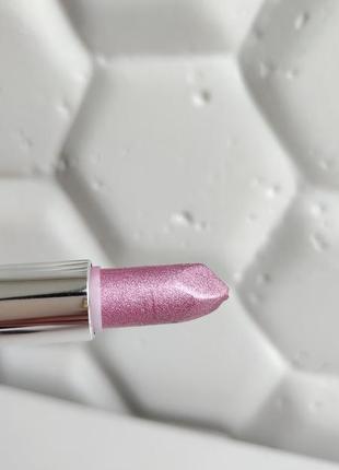 Увлажняющая помада для губ от орифлейм oriflame beauty  silver pink  129164 фото