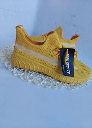 Невероятно классные лёгкие кроссовки/мокасины в желтом цвете, топ продаж, размер 37-402 фото