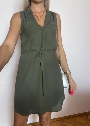 Сукня кольору хакі6 фото