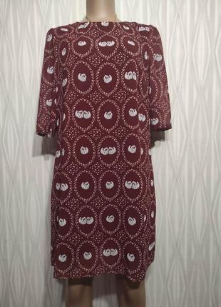 Платье шифон на подкладке.