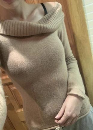 Красивый  свитер h&m в составе шерсть1 фото