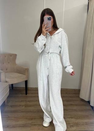 Стильний жіночий костюм вкорочена зіп худі на блискавці і широкі штани оверсайз якісний комплект