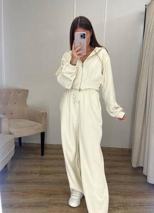 Стильний жіночий костюм вкорочена зіп худі на блискавці і широкі штани оверсайз якісний комплект