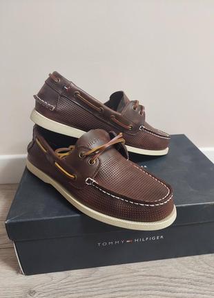 Топсайдери tommy hilfiger medium brown leather2 фото