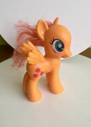 Игрушечная фигурка пони эпплджек