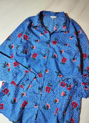 Cotton traders💐 отличная ярко голубая рубашка в точку и цветы

55% котон,7 фото