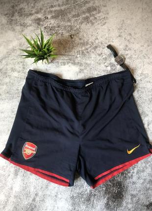 Крутые шорты nike vintage