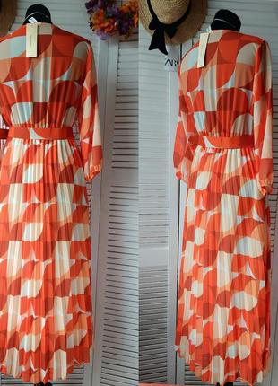 Платье миди длинное оранжевое плиссированное плиссе с геометрическим принтом italy 🇮🇹9 фото