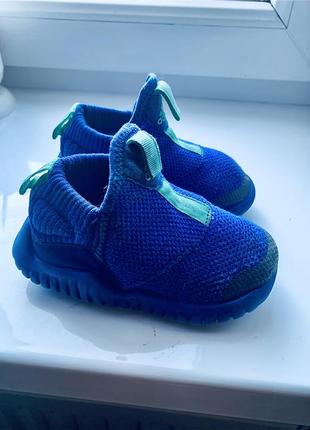 Кросівки adidas