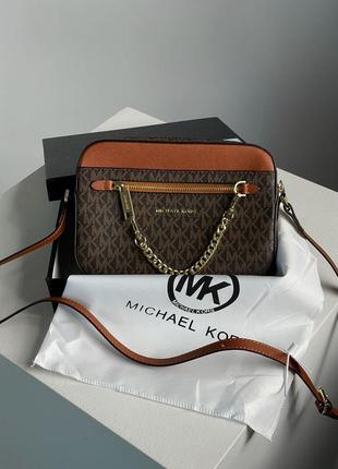 Сумка в стиле michael kors jet set large logo crossbody bag brown