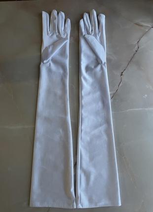 Длинные/высокие белые винтажные элегантные вечерние листы сатиновые/спандекс/стрейч...