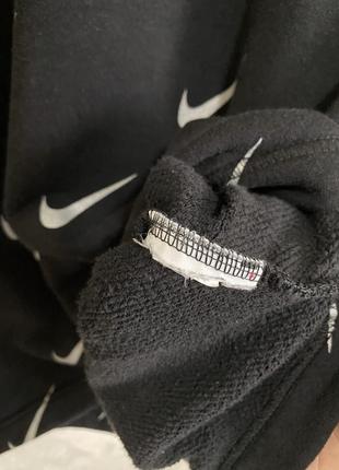 Монограммный свитшот nike5 фото