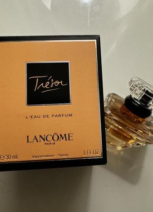 Парфумована вода lancome tresor 30 мл1 фото