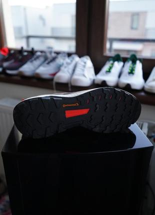 Кросівки похідні чоловічі adidas terrex skychaser gore tex hiking shoes 2.05 фото