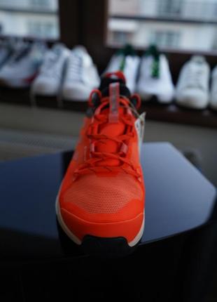 Кросівки похідні чоловічі adidas terrex skychaser gore tex hiking shoes 2.04 фото