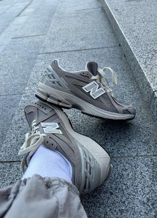 Кроссовки нью беленс new balance 1906r dark beige8 фото