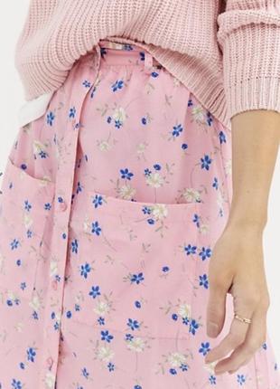 Тонкая летняя розовая юбка-миди в цветочек с карманами спереди, s размер, weekend girl2 фото