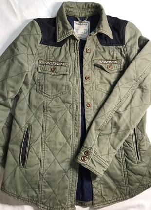 Крутая актуальная куртка цвета хаки от pull&bear, размер xs5 фото