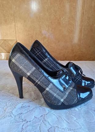 Туфли,ботильоны в идеале размер 39/6 ширина,маломерят стелька 24