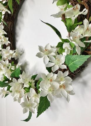 Вінок декоративний весняний жасміновий4 фото