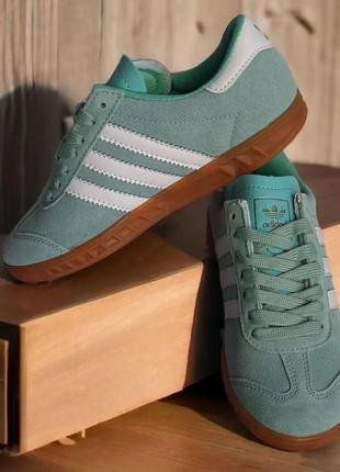 Кроссовки adidas gazelle, adidas hamburg, adidas terrex, adidas iniki, adidas samba, adidas campus, adidas forum, adidas niteball10 фото