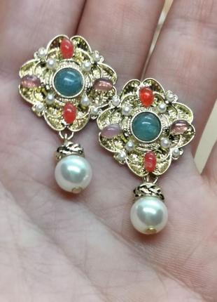 Вишукані сережки в стилі мальтійський хрест із підвіскою перлини, геральдика