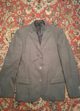 Піджак чоловічий evrop.розмір 46 в новому стані сірий