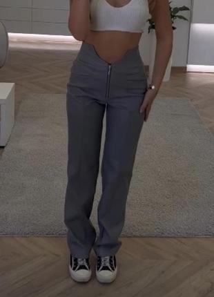 Кожаные брюки