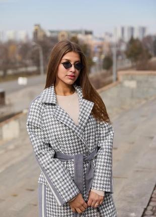 Трендовое женское демисезонное кашемировое пальто с поясом3 фото