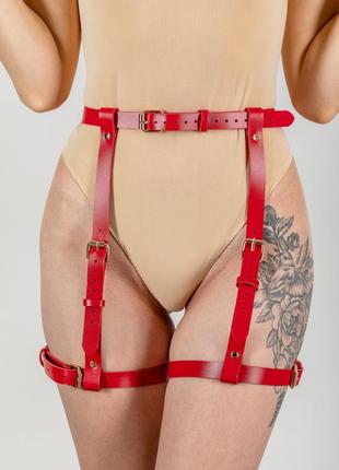 Портупея, кожаный пояс с подвязками