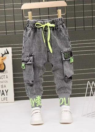 🔹гарна модель джинсів