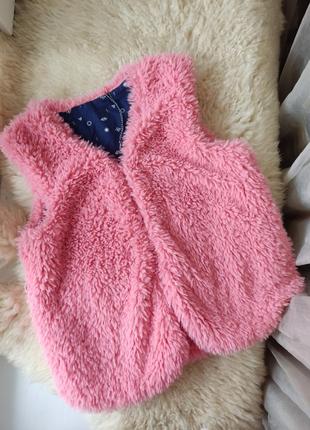Жилетка на девочку