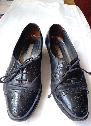 Женские туфли