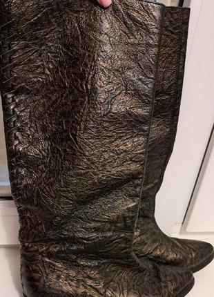 Шкіряні чобітки