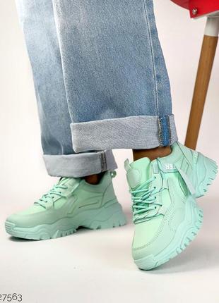 Зелені м'ятні ментолові жіночі кросівки на високій підошві потовщеній