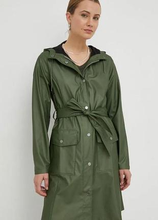 Новий плащ rains