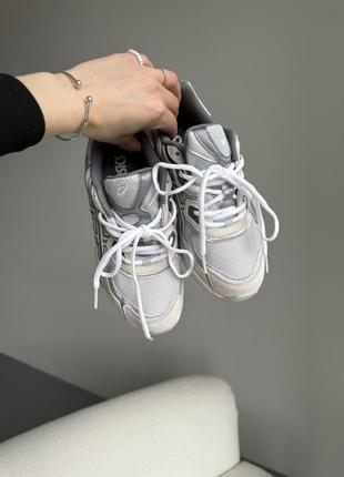 Мужские кроссовки asics gel-nyc beige grey ассикс бежевого с серым цветами2 фото