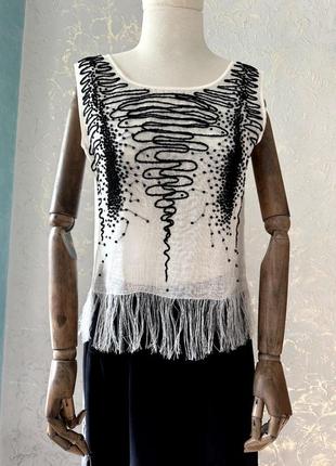 Майка с ручной вышивкой