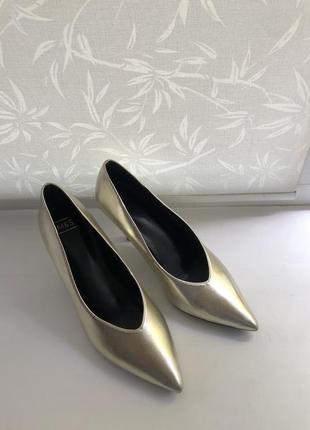 Туфли золотые zara mango massimo dutti h&m