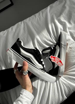 Кеды унисекс черные с белым vans knu skool black white