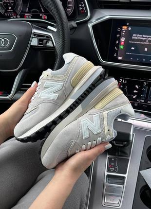 Женские кроссовки new balance classic prm gray beige3 фото