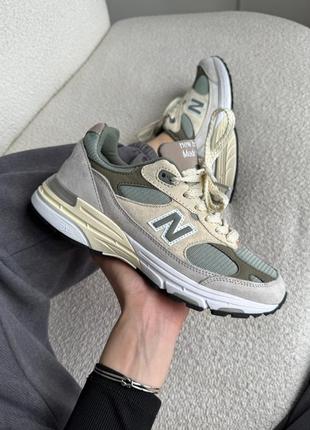 Женские кроссовки new balance 993 beige mint Сендарь бежевого с ментоловым цветами