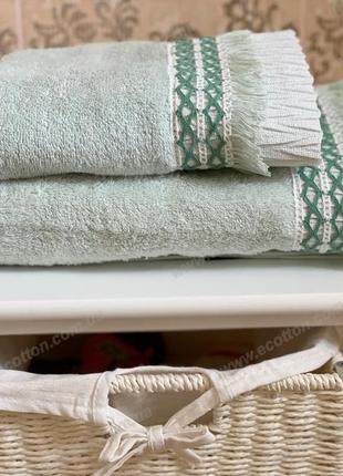 Полотенце махровое с вышитым бортом и бахромой диз.: 6179 mint(мятное)