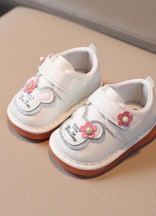 🔹 стильні капчики для маленьких ніжок.