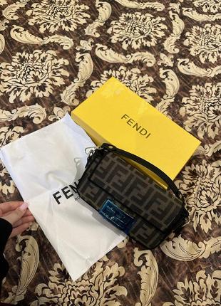 Сумка fendi